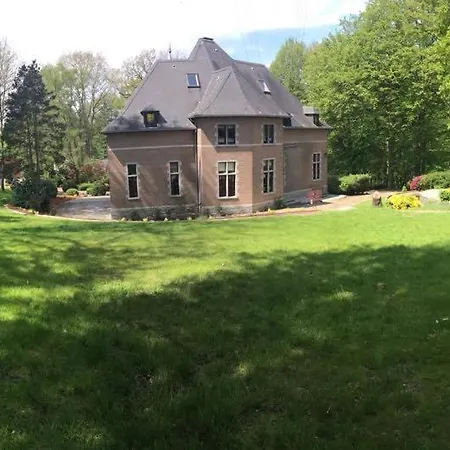 Le Chateau Des Eglantines Montignies-le-Tilleul